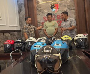 *Polres Situbondo Berhasil Amankan Residivis Pencurian Helm dan Sita Puluhan Barang Bukti*