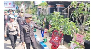 Dukung Ketahanan Pangan Ratusan Bibit Tanaman Produktif Jadi Ucapan Selamat Hari Bhayangkara ke -79 di Ponorogo