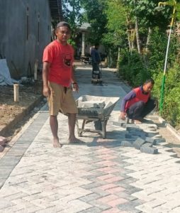 Pavingisasi  Jalan Lingkungan Desa Bringin  , Patut Buat Percontoan Desa Lain  ‎